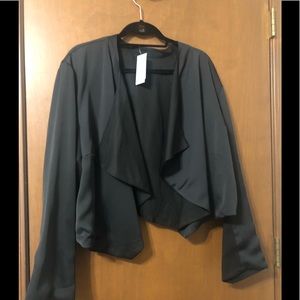 Plus size-Drape reversible bolero/shrug